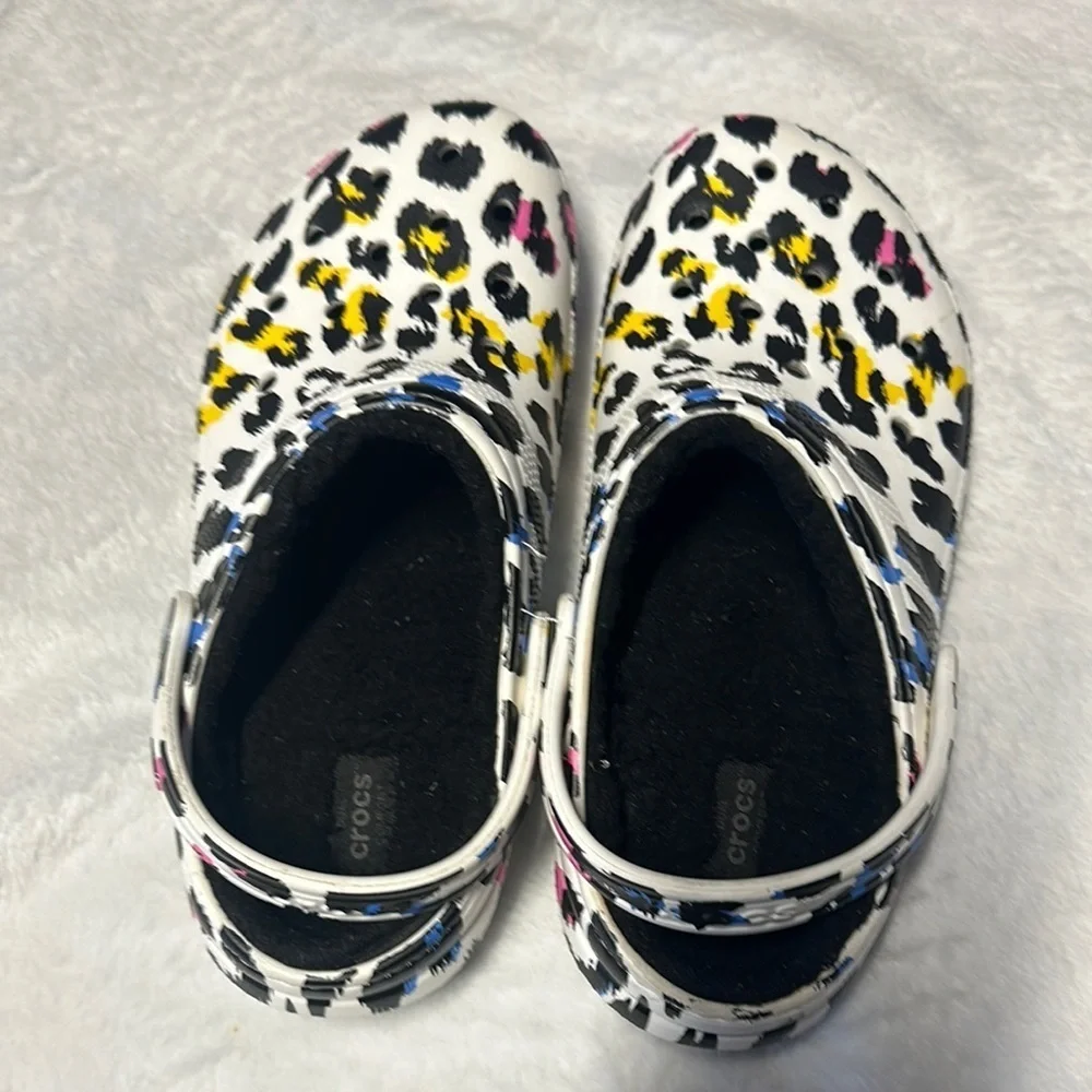 CROCS White and Yellow Slippers Vibrant Comfort